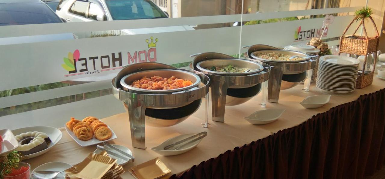 Dom Hotel Jogja Ngaglik Экстерьер фото