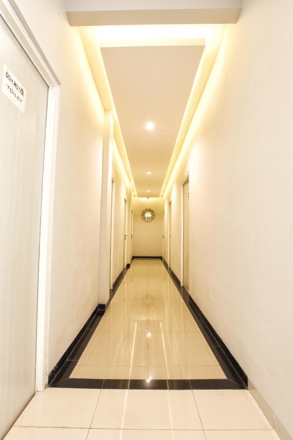 Dom Hotel Jogja Ngaglik Экстерьер фото
