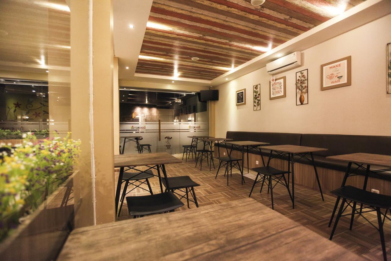 Dom Hotel Jogja Ngaglik Экстерьер фото